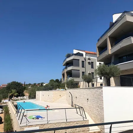 Istria バニョレ